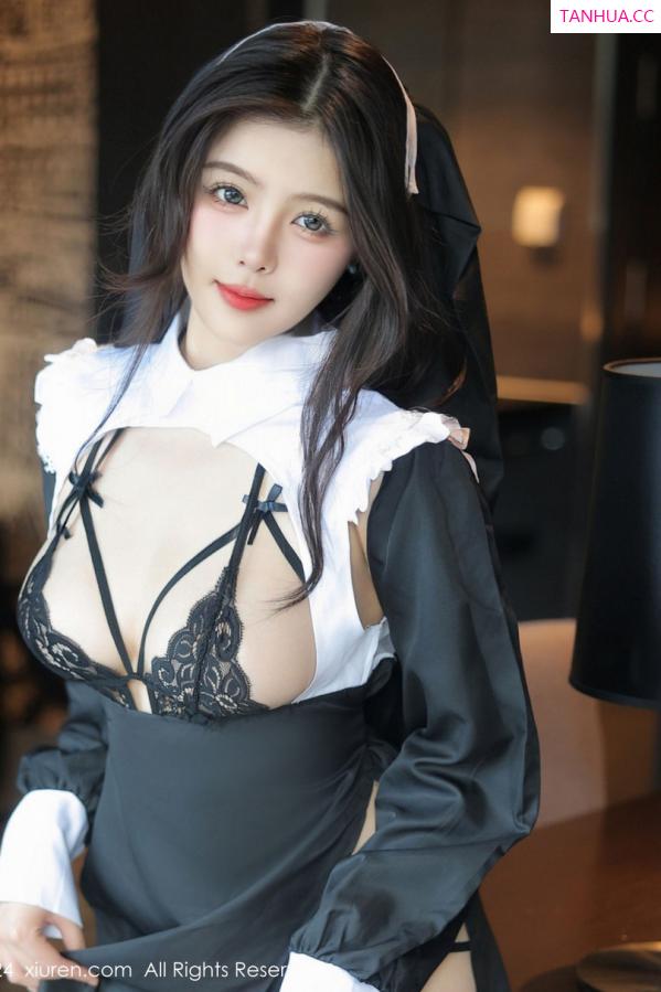 袁圆  [XiuRen]高清写真图 2024.08.21 No.9045 袁圆 修女美腿第6张图片